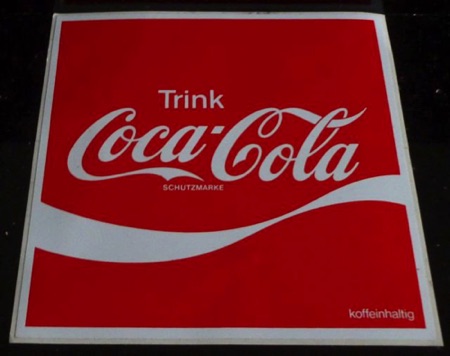 5507-1 € 2,50 coca cola sticker 19x19cm